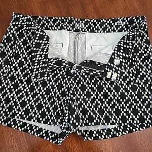 A.N.A. Black And White Twill Shorts Size 6 NWOT